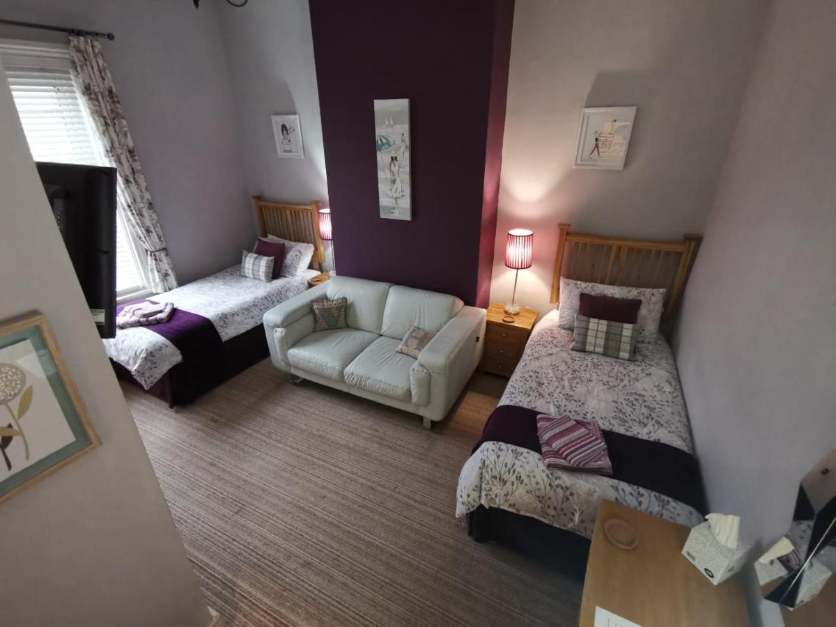 לינה וארוחת בוקר סאות'פורט Vale House מראה חיצוני תמונה